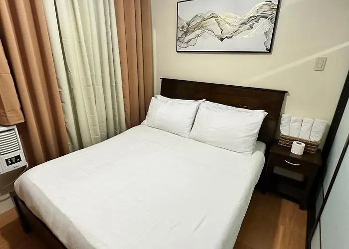Staycation Near Sm Bicutan Apartment